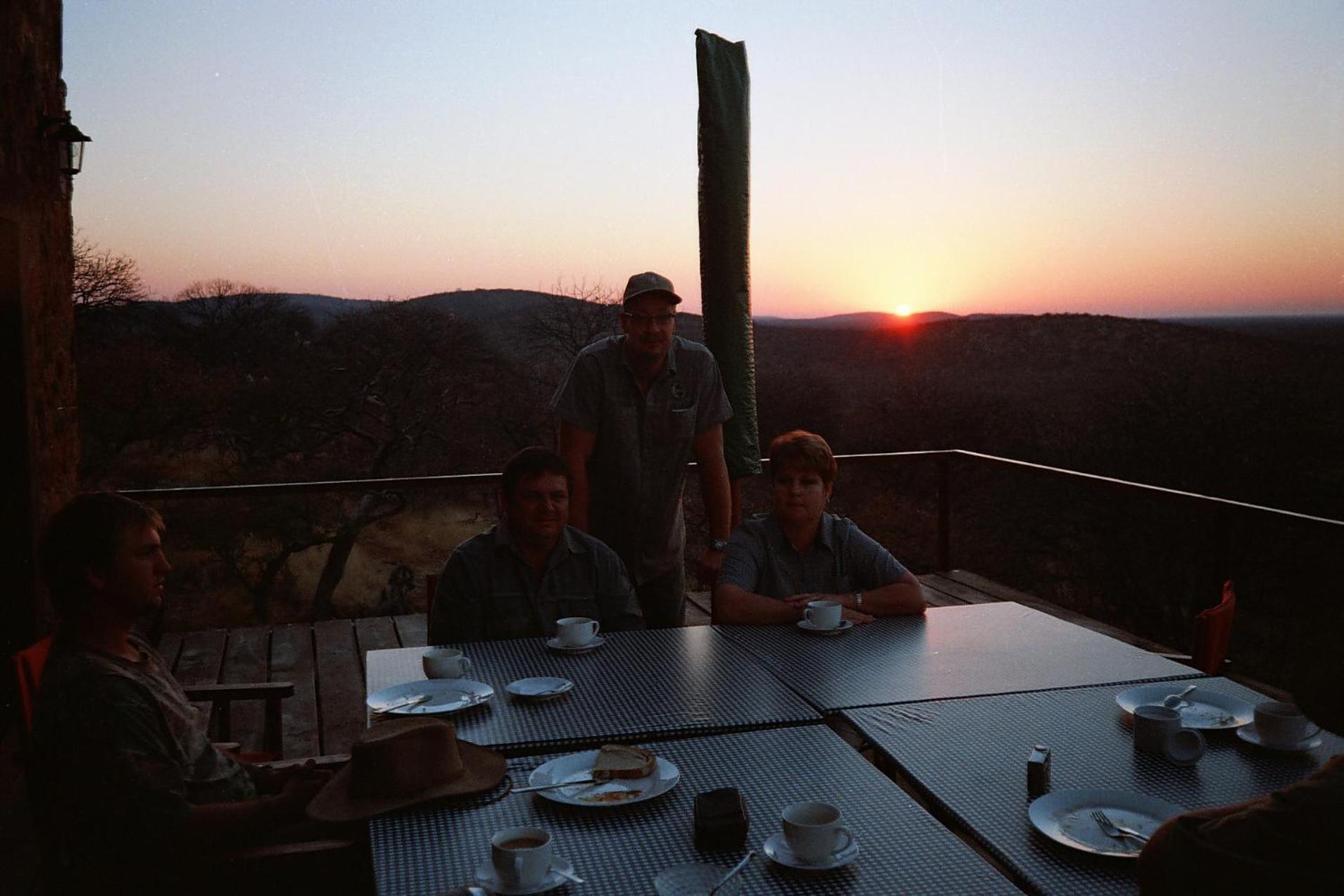 Onduri Lodge オウチョ エクステリア 写真