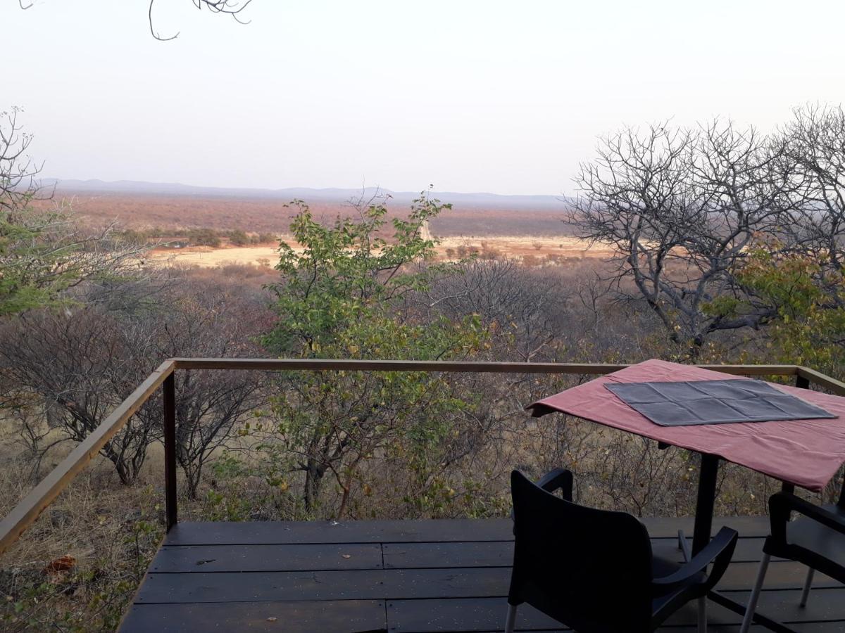 Onduri Lodge オウチョ エクステリア 写真
